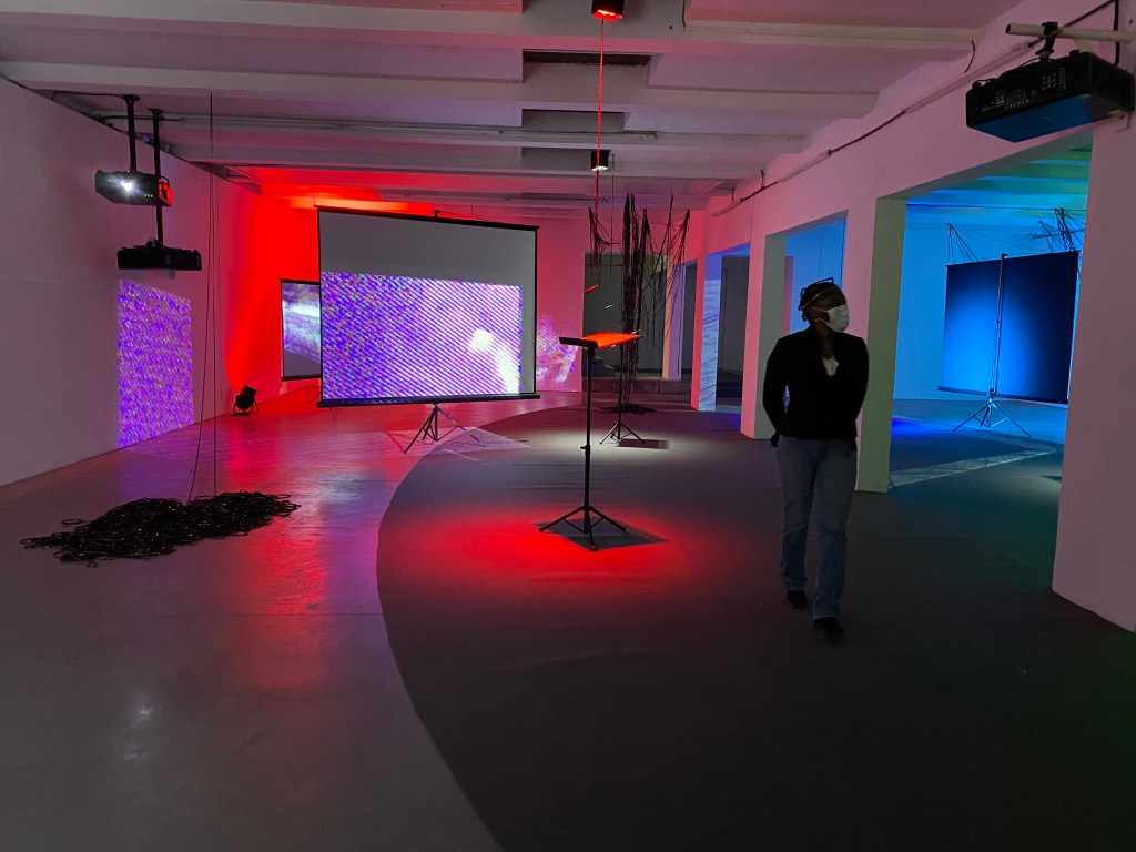 susan pui san lok, 2022, REWIND/REPLAY, installation view, Netwerk Aalst